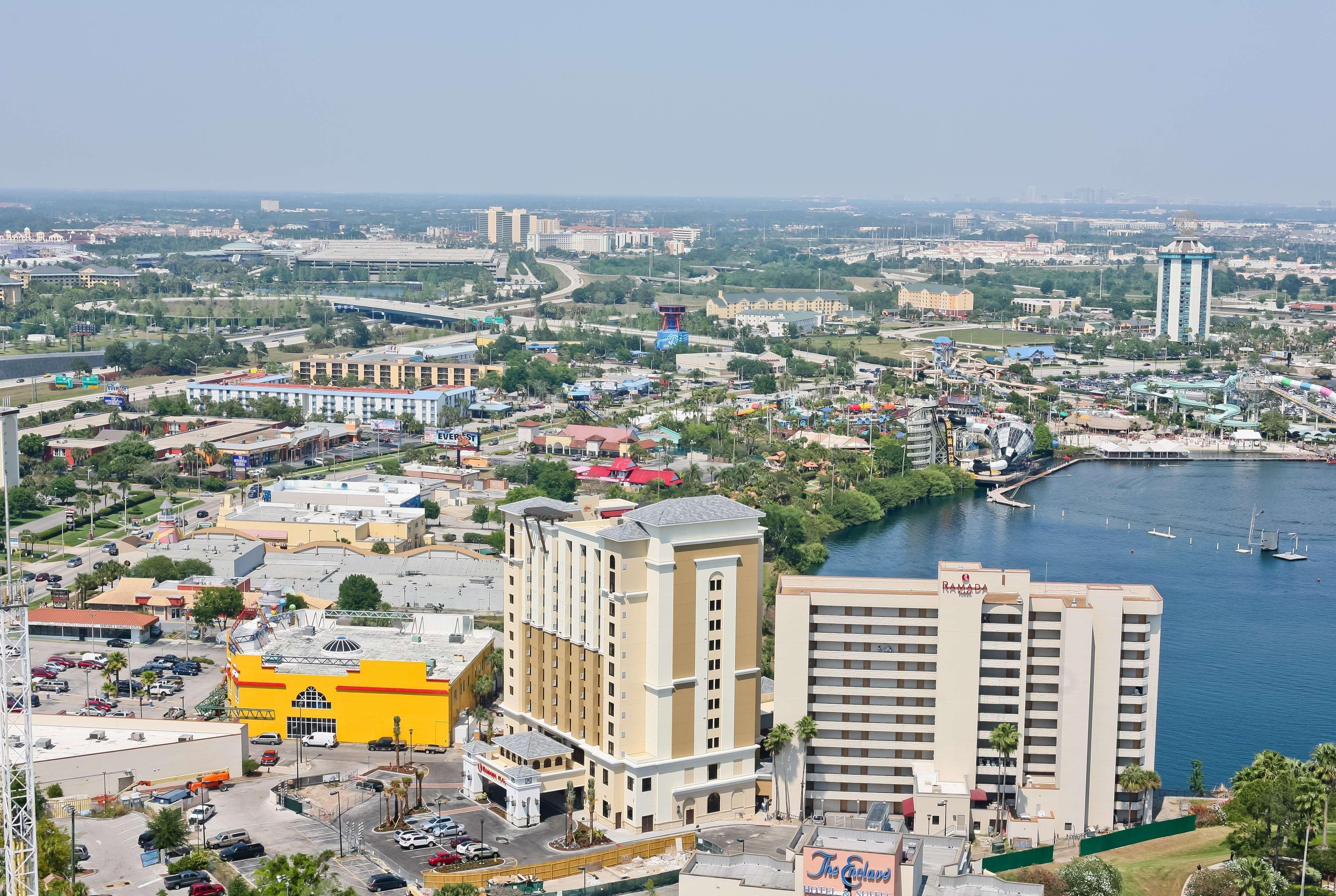 Resort Ramada Plaza By Wyndham & Intl Drive - Newly Renovated! Orlando