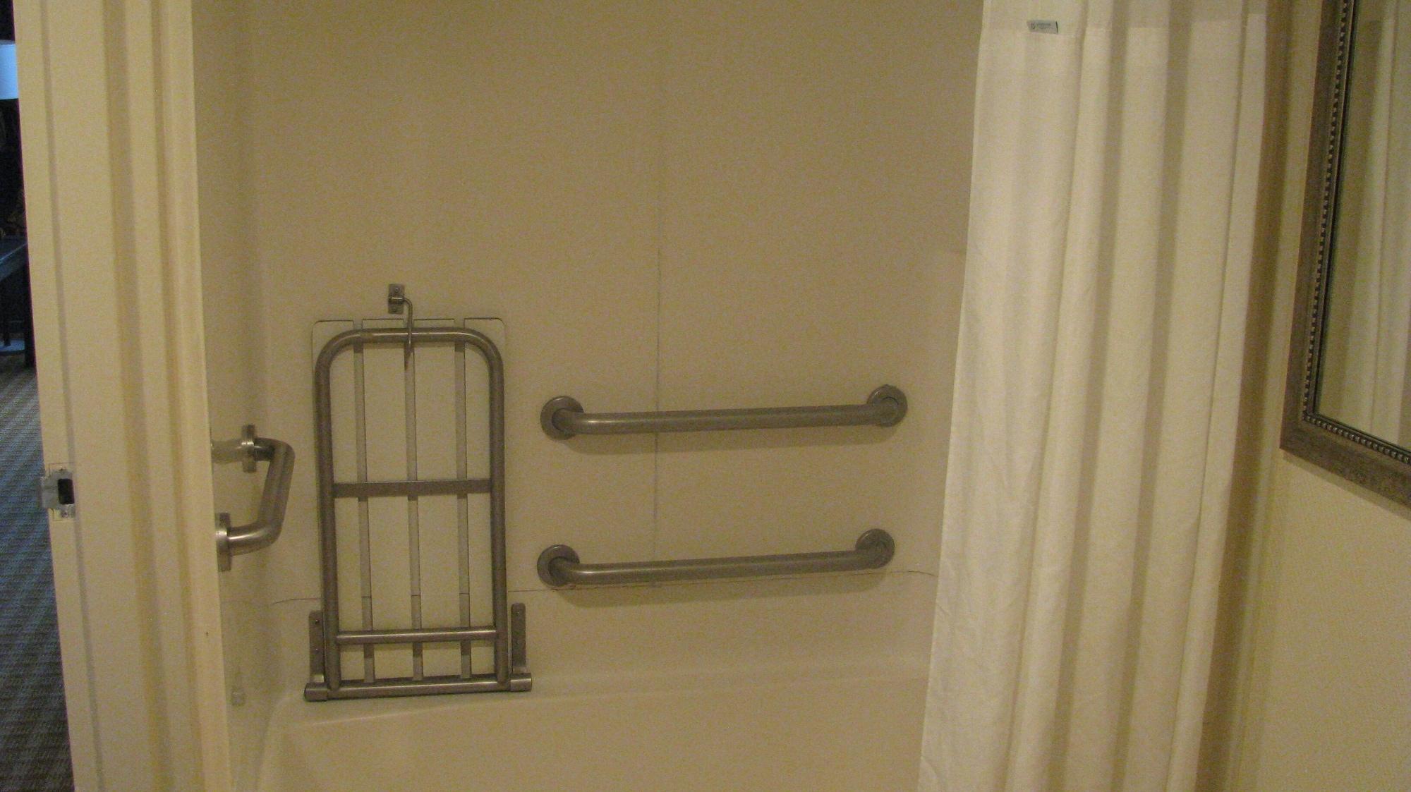Resort Ramada Plaza By Wyndham & Intl Drive - Newly Renovated! Orlando