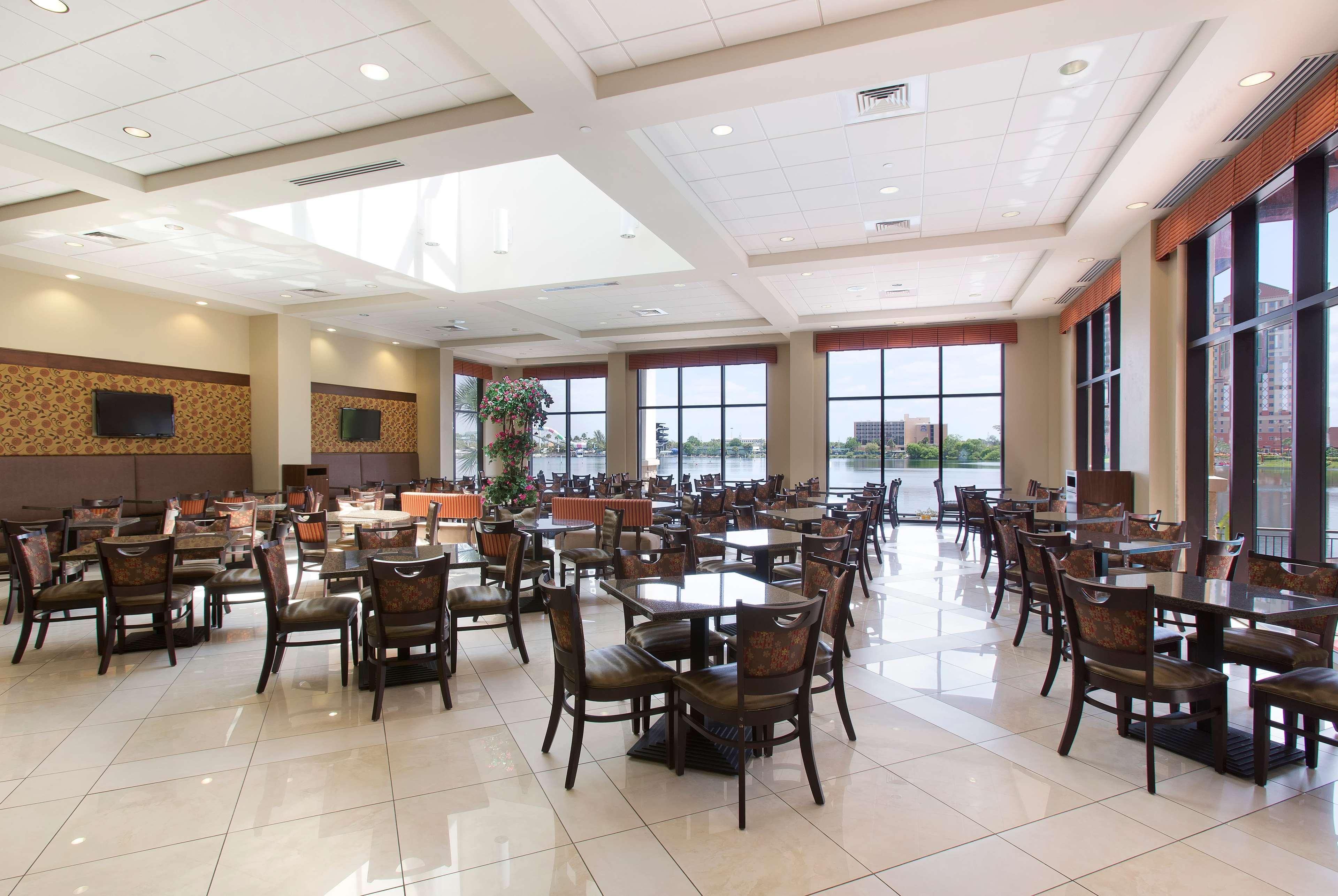 Ramada Plaza By Wyndham & Intl Drive - Newly Renovated!