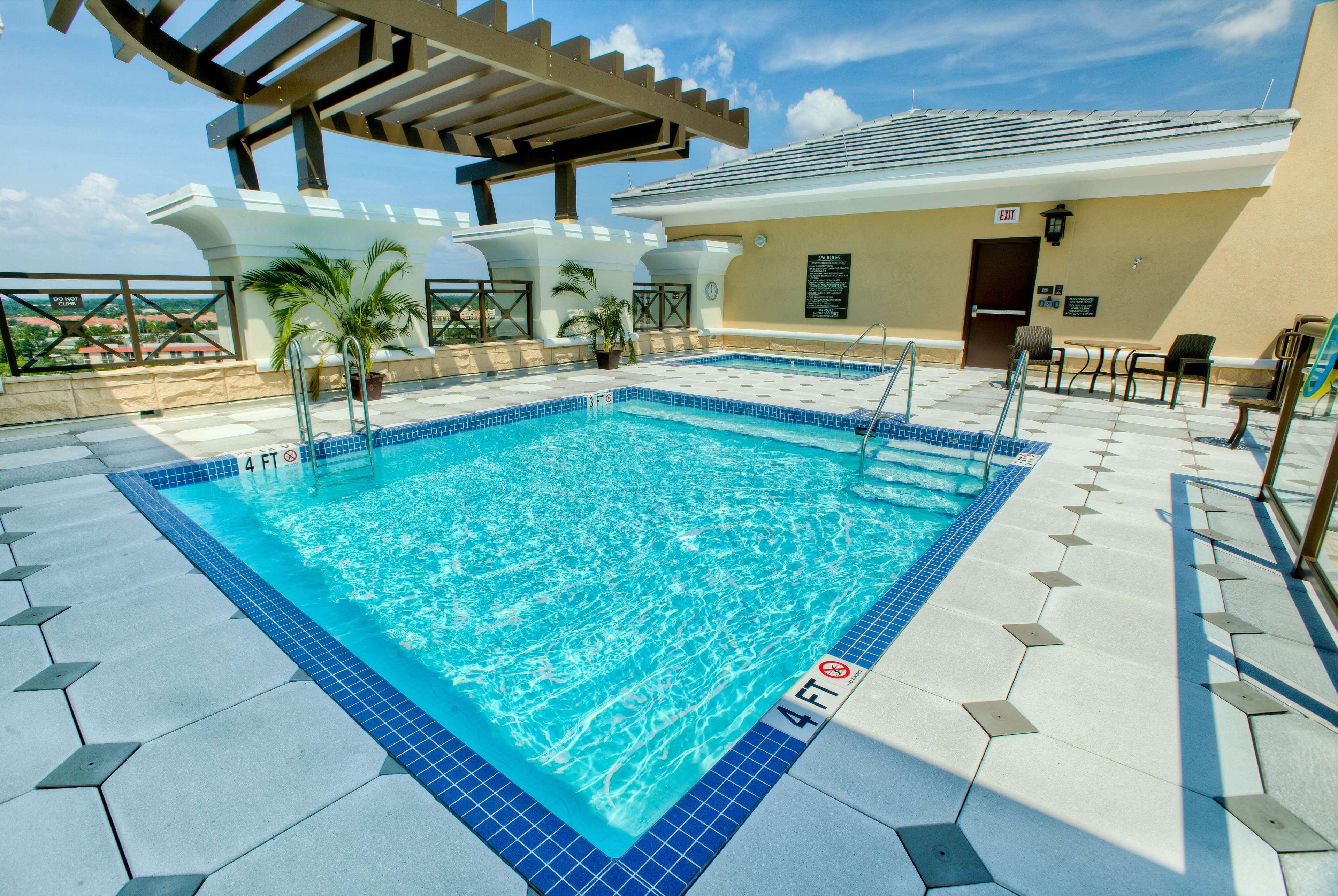 Ramada Plaza By Wyndham & Intl Drive - Newly Renovated! 3* Orlando