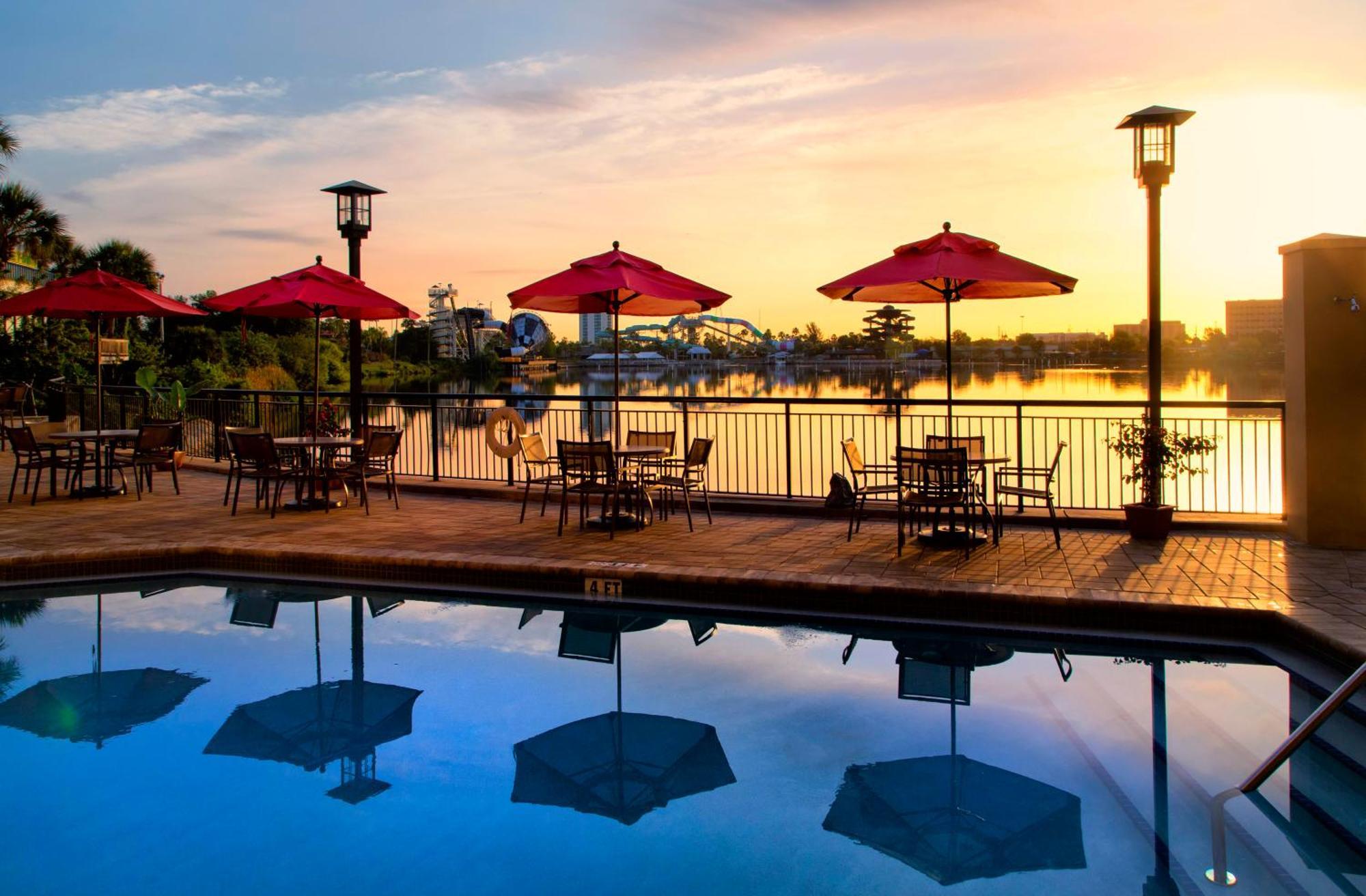 Ramada Plaza By Wyndham & Intl Drive - Newly Renovated! Resort