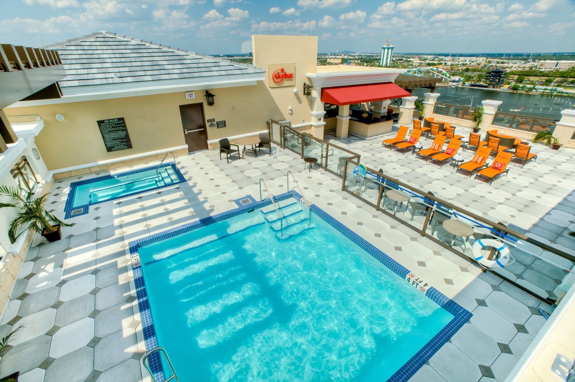 Ramada Plaza By Wyndham & Intl Drive - Newly Renovated!