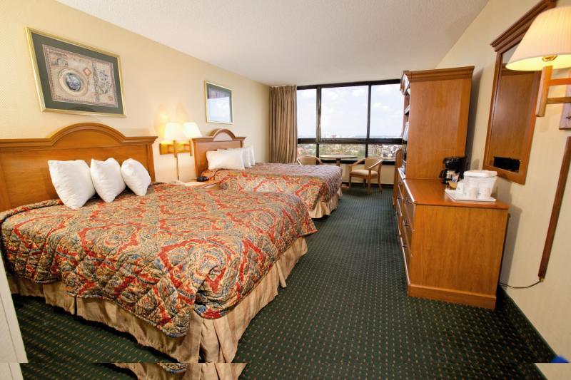 Ramada Plaza By Wyndham & Intl Drive - Newly Renovated! Resort 3*