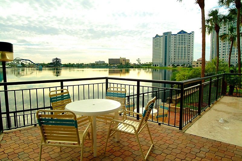 Ramada Plaza By Wyndham & Intl Drive - Newly Renovated!