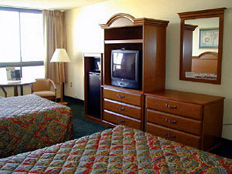 Resort Ramada Plaza By Wyndham & Intl Drive - Newly Renovated!